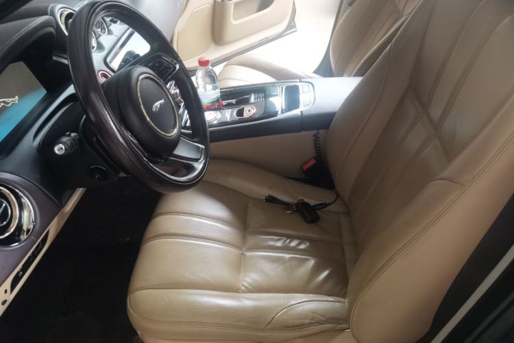 Used Jaguar XJ 2014 XJL 2.0T Two-Wheel-Drive Elegant Business Edition Left Front Seat
