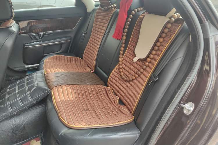 Used Jaguar XJ 2014 XJL 3.0 SC Four-Wheel Drive Panoramic Business Edition Left Rear Seat