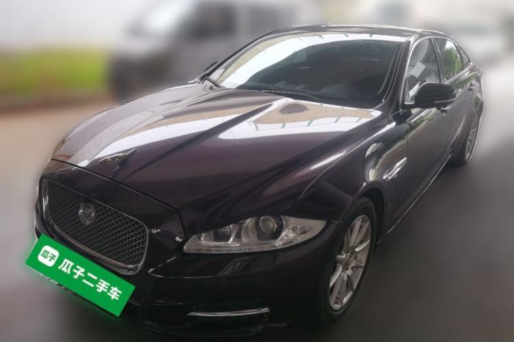 Used Jaguar XJ 2014 XJL 2.0T Two-Wheel-Drive Elegant Business Edition Guazi used car, China used car export, Used car for sale, Used  cars, Cheapest cars for sale