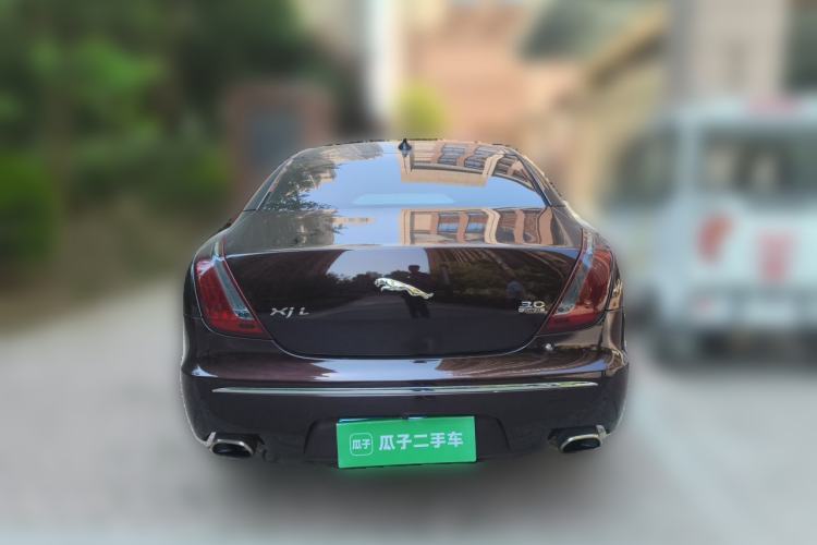 Used Jaguar XJ 2014 XJL 2.0T Two-Wheel-Drive Elegant Business Edition Rear