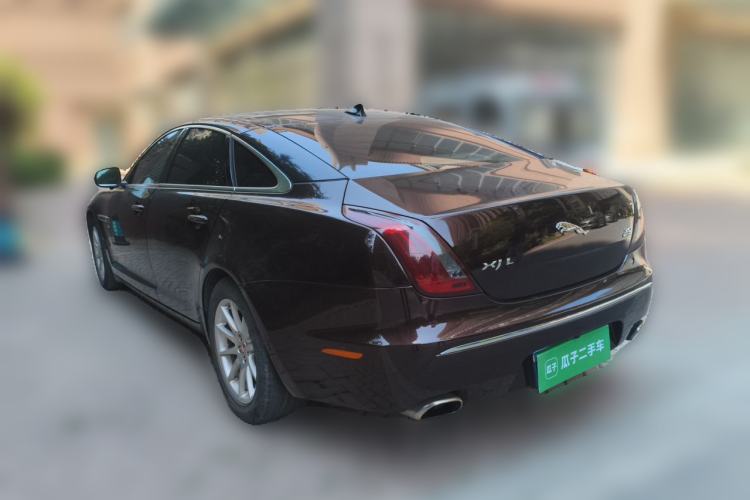 Used Jaguar XJ 2014 XJL 2.0T Two-Wheel-Drive Elegant Business Edition Rear Left 45 Deg