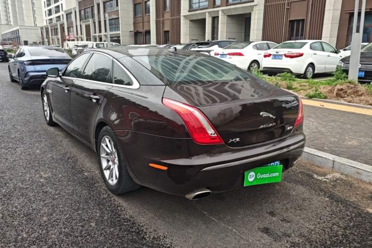 Used Jaguar XJ 2014 XJL 2.0T Two-Wheel Drive Panoramic Business Edition Rear Left 45 Deg