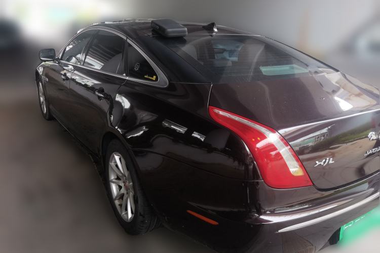 Used Jaguar XJ 2014 XJL 2.0T Two-Wheel-Drive Elegant Business Edition Rear Left 45 Deg
