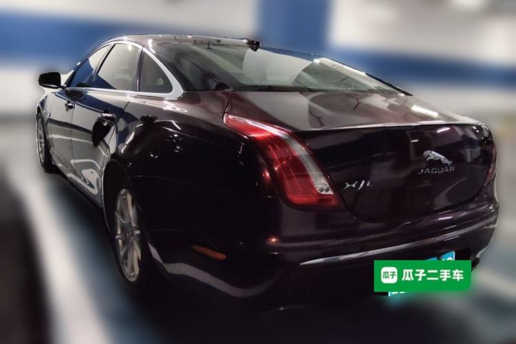 Used Jaguar XJ 2014 XJL 2.0T Two-Wheel-Drive Elegant Business Edition Rear Left 45 Deg