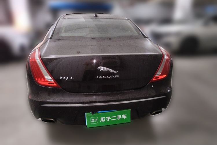 Used Jaguar XJ 2014 XJL 2.0T Two-Wheel-Drive Elegant Business Edition Rear