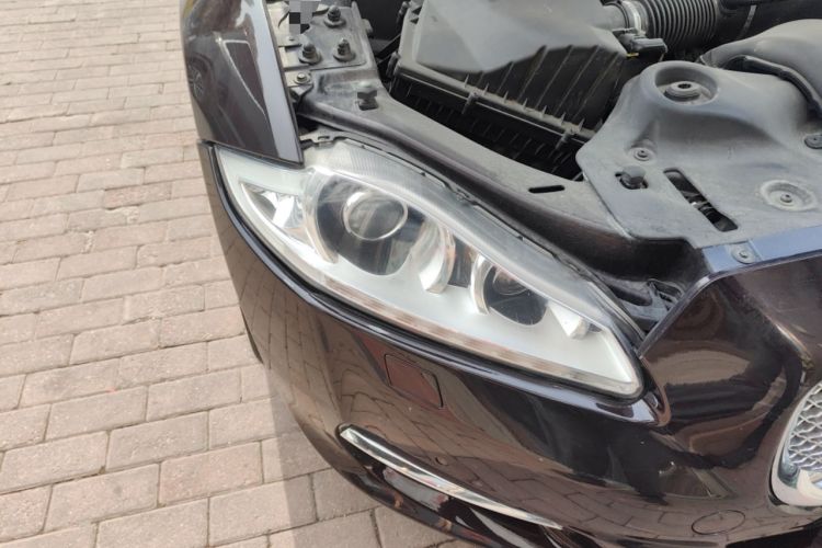 Used Jaguar XJ 2014 XJL 3.0 SC Four-Wheel Drive Panoramic Business Edition Right Front Headlight