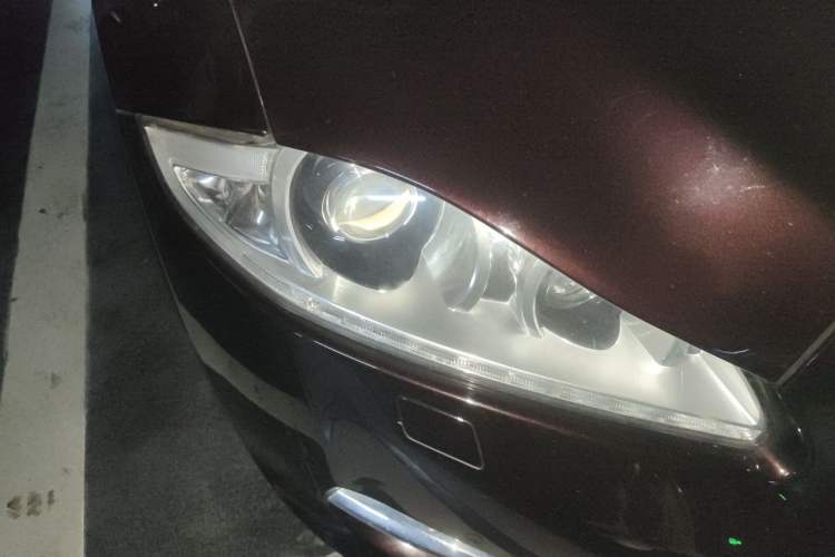 Used Jaguar XJ 2014 XJL 2.0T Two-Wheel Drive Panoramic Business Edition Right Front Headlight