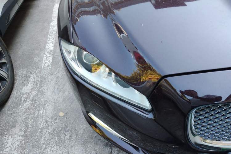 Used Jaguar XJ 2014 XJL 2.0T Two-Wheel-Drive Elegant Business Edition Right Front Headlight