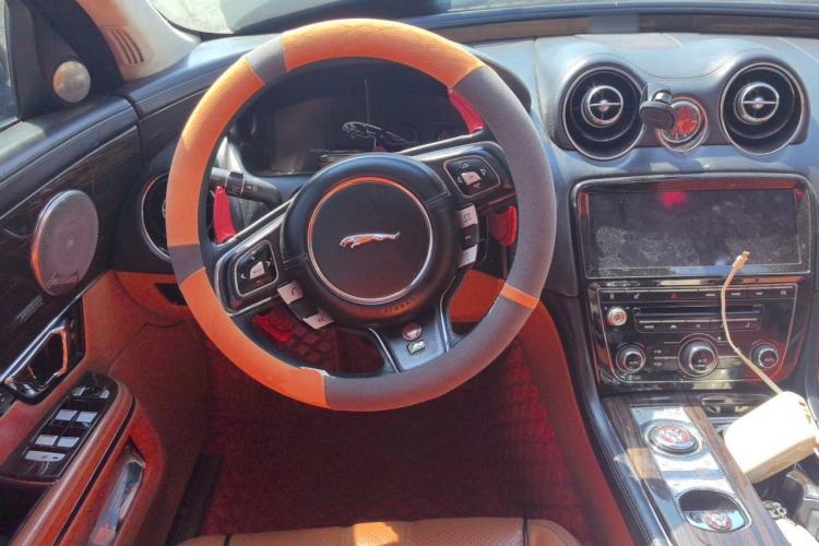 Used Jaguar XJ 2014 XJL 3.0 SC Four-Wheel Drive Prestige Business Edition Steering Wheel