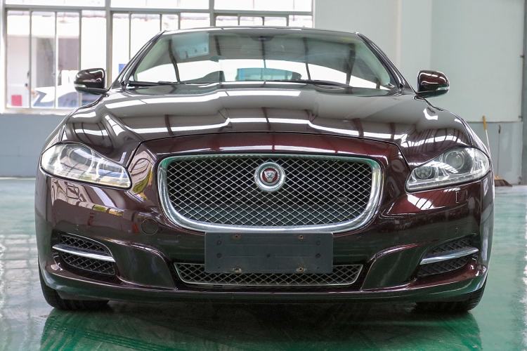 Used Jaguar XJ 2014 XJL 2.0T Two-Wheel Drive Panoramic Business Edition Front