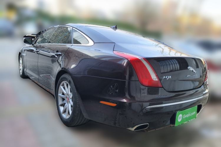 Used Jaguar XJ 2014 XJL 2.0T Two-Wheel-Drive Elegant Business Edition Rear Left 45 Deg
