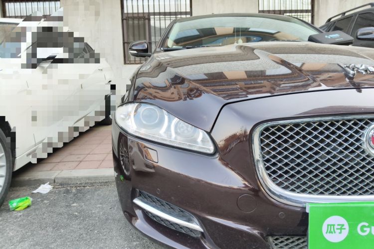 Used Jaguar XJ 2014 XJL 2.0T Two-Wheel-Drive Elegant Business Edition Right Front Headlight