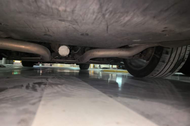 Used Jaguar XJ 2014 XJL 3.0 SC Four-Wheel Drive Prestige Business Edition Chassis Rear
