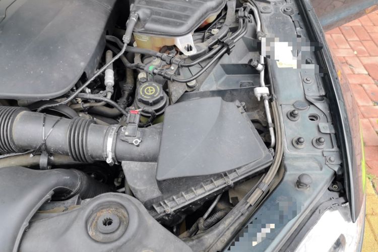 Used Jaguar XJ 2014 XJL 2.0T Two-Wheel-Drive Elegant Business Edition Engine Bay Left