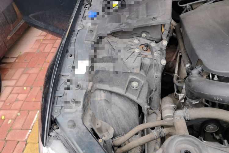 Used Jaguar XJ 2014 XJL 2.0T Two-Wheel-Drive Elegant Business Edition Engine Bay Right
