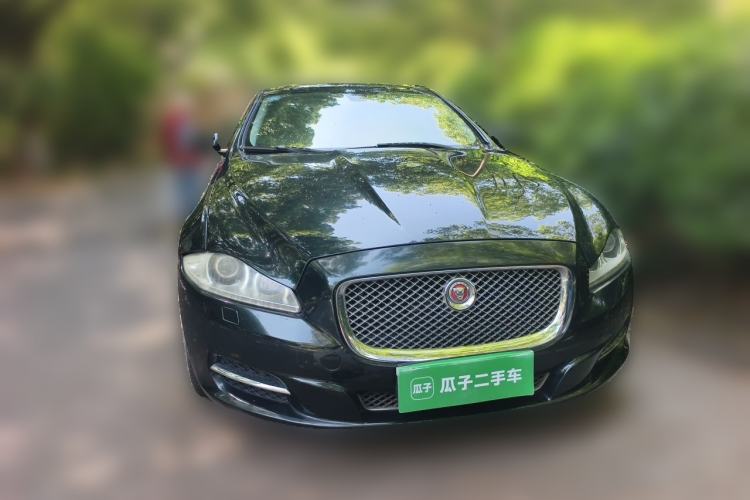 Used Jaguar XJ 2014 XJL 2.0T Two-Wheel-Drive Elegant Business Edition Front