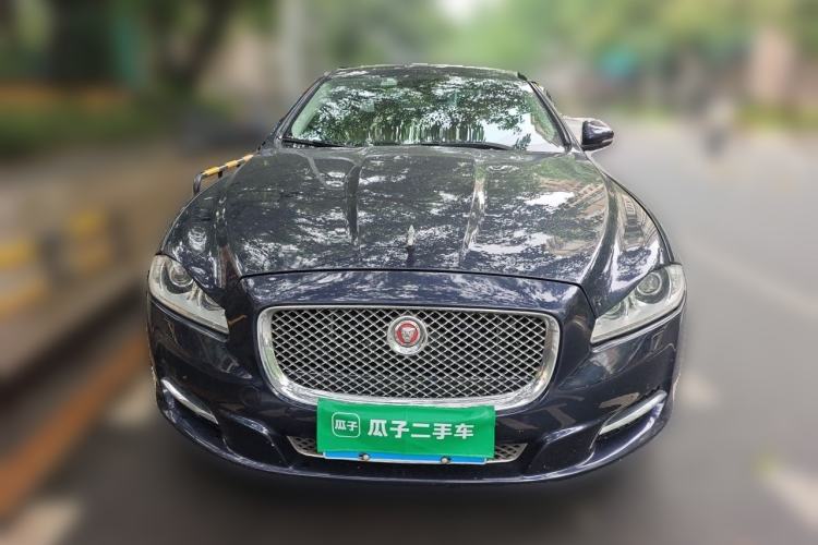 Used Jaguar XJ 2014 XJL 3.0 SC Two-Wheel-Drive Panoramic Business Edition Front