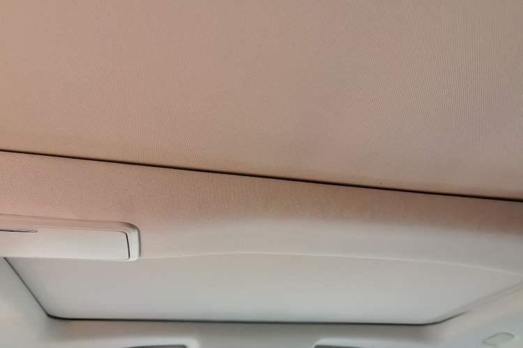 Used Jaguar XJ 2014 XJL 2.0T Two-Wheel-Drive Elegant Business Edition Headliner