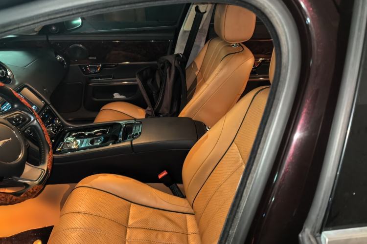 Used Jaguar XJ 2014 XJL 3.0 SC Four-Wheel Drive Prestige Business Edition Left Front Seat