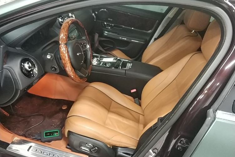 Used Jaguar XJ 2014 XJL 3.0 SC Four-Wheel Drive Panoramic Business Edition Left Front Seat