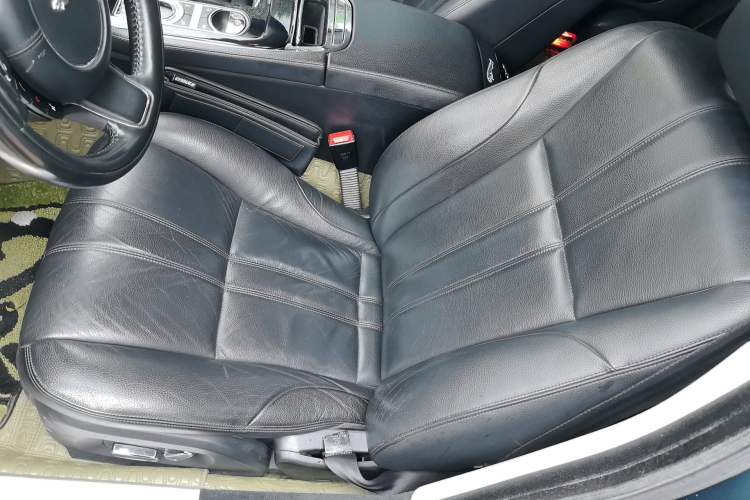 Used Jaguar XJ 2014 XJL 2.0T Two-Wheel-Drive Elegant Business Edition Left Front Seat