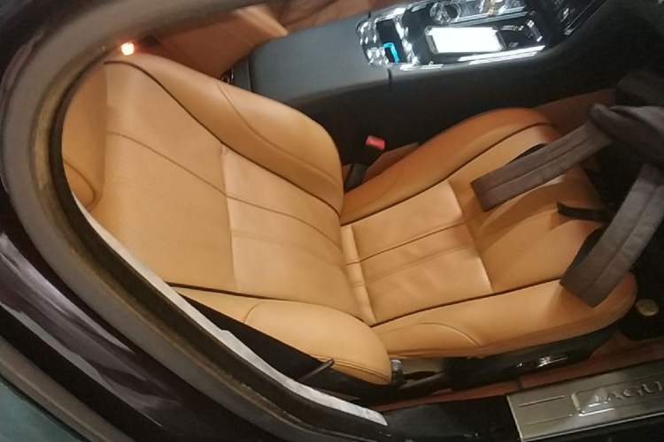 Used Jaguar XJ 2014 XJL 3.0 SC Four-Wheel Drive Panoramic Business Edition Right Front Seat