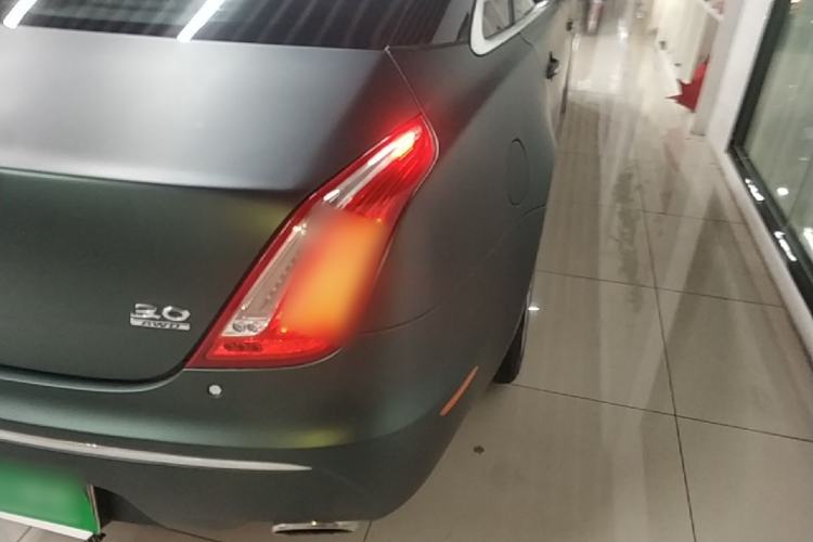 Used Jaguar XJ 2014 XJL 3.0 SC Four-Wheel Drive Panoramic Business Edition Right Rear Taillight