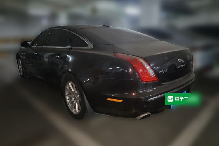 Used Jaguar XJ 2014 XJL 3.0 SC Two-Wheel-Drive Panoramic Business Edition Rear Left 45 Deg