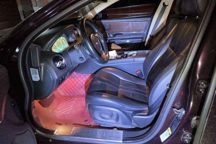 Used Jaguar XJ 2014 XJL 2.0T Two-Wheel-Drive Elegant Business Edition Driver Seat