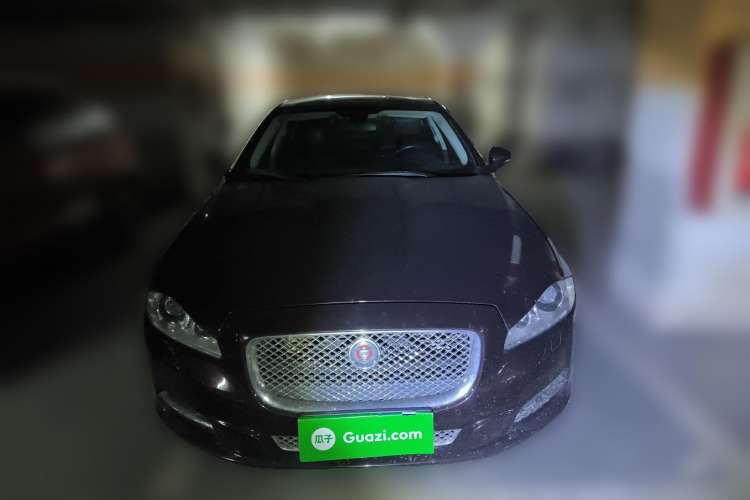 Used Jaguar XJ 2014 XJL 2.0T Two-Wheel-Drive Elegant Business Edition Front