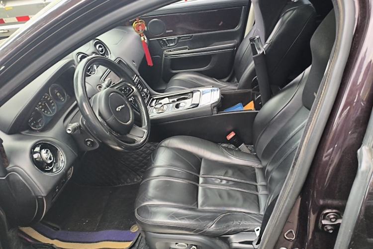 Used Jaguar XJ 2014 XJL 3.0 SC Two-Wheel-Drive Panoramic Business Edition Left Front Seat