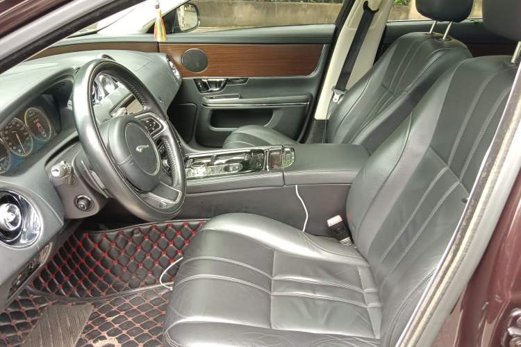 Used Jaguar XJ 2014 XJL 2.0T Two-Wheel-Drive Elegant Business Edition Left Front Seat