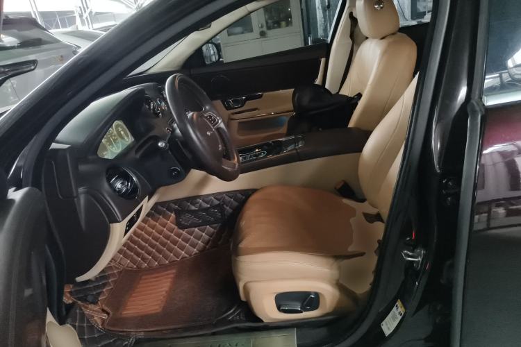 Used Jaguar XJ 2014 XJL 2.0T Two-Wheel-Drive Elegant Business Edition Left Front Seat