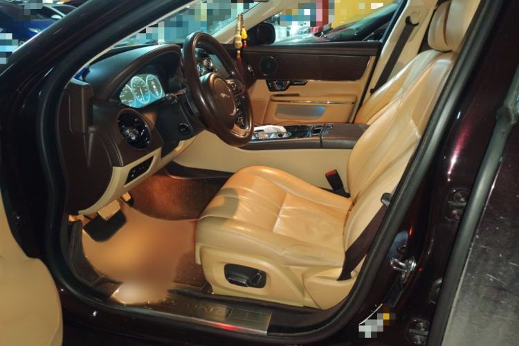 Used Jaguar XJ 2014 XJL 2.0T Two-Wheel-Drive Elegant Business Edition Left Front Seat
