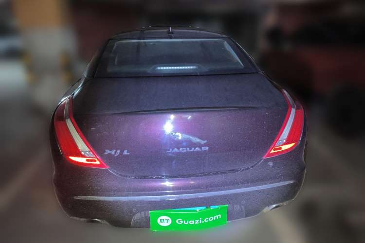 Used Jaguar XJ 2014 XJL 2.0T Two-Wheel-Drive Elegant Business Edition Rear
