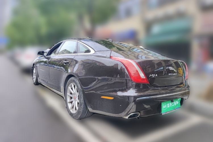 Used Jaguar XJ 2014 XJL 2.0T Two-Wheel-Drive Elegant Business Edition Rear Left 45 Deg