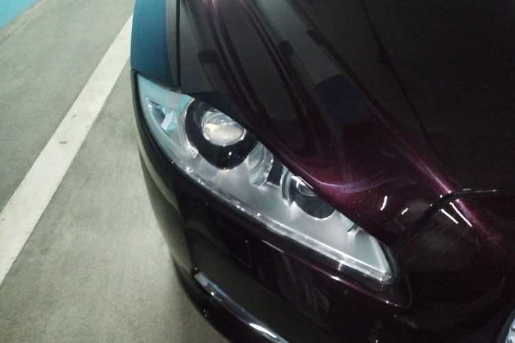 Used Jaguar XJ 2014 XJL 3.0 SC Two-Wheel-Drive Panoramic Business Edition Right Front Headlight