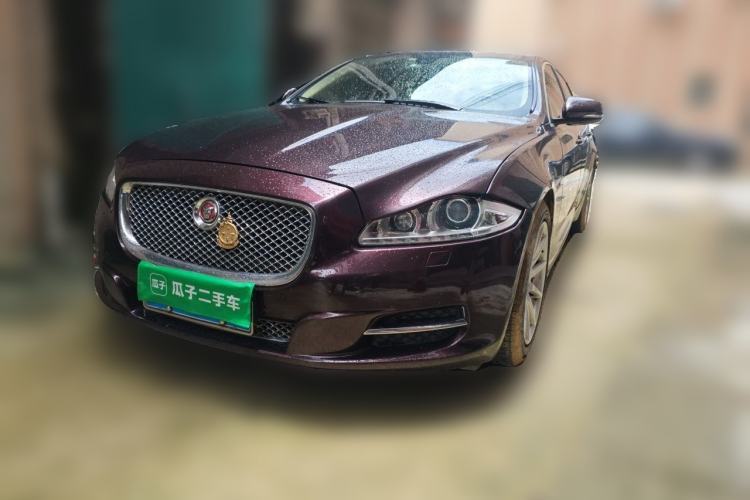 Used Jaguar XJ 2014 XJL 2.0T Two-Wheel-Drive Elegant Business Edition Guazi used car, China used car export, Used car for sale, Used  cars, Cheapest cars for sale