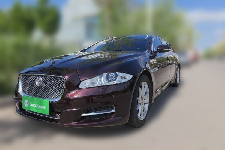 Used Jaguar XJ 2014 XJL 2.0T Two-Wheel-Drive Elegant Business Edition Guazi used car, China used car export, Used car for sale, Used cars, Cheapest cars for sale