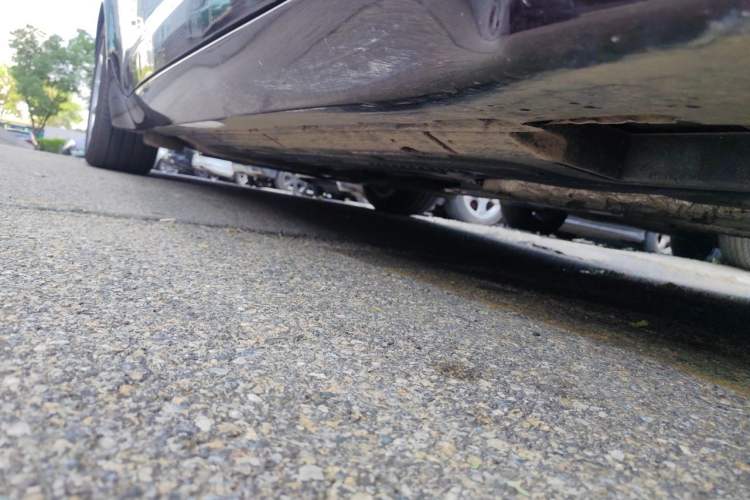 Used Jaguar XJ 2014 XJL 2.0T Two-Wheel-Drive Elegant Business Edition Chassis Front Right