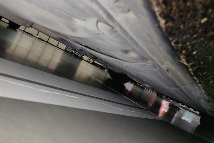 Used Jaguar XJ 2014 XJL 3.0 SC Two-Wheel-Drive Panoramic Business Edition Chassis Rear Right
