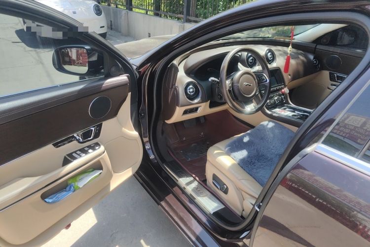 Used Jaguar XJ 2014 XJL 2.0T Two-Wheel-Drive Elegant Business Edition Driver Seat