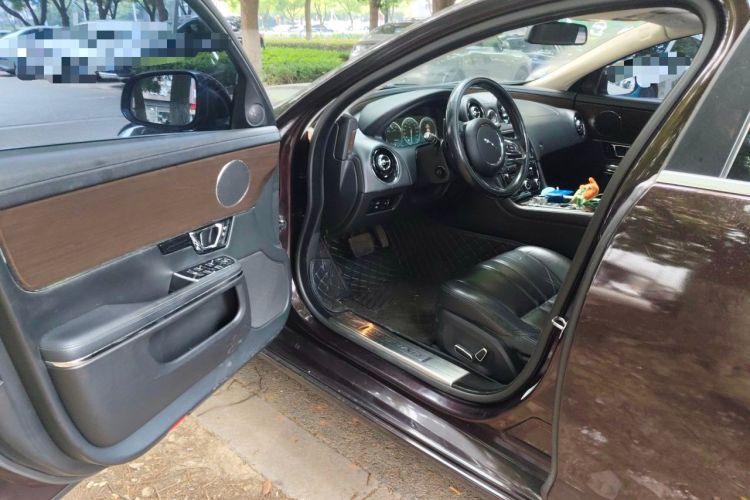 Used Jaguar XJ 2014 XJL 2.0T Two-Wheel-Drive Elegant Business Edition Driver Seat