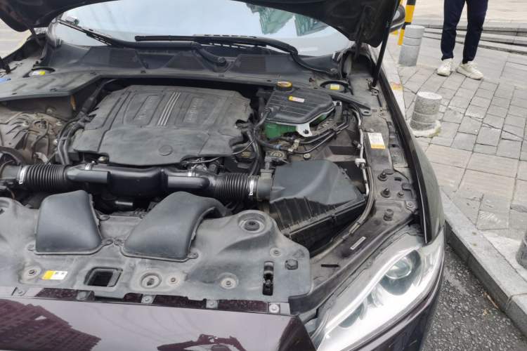 Used Jaguar XJ 2014 XJL 3.0 SC Two-Wheel-Drive Panoramic Business Edition Engine Bay Left