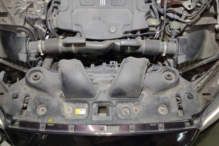 Used Jaguar XJ 2014 XJL 3.0 SC Two-Wheel-Drive Panoramic Business Edition Engine Bay