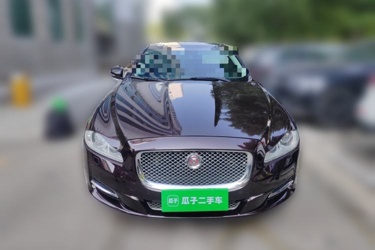 Used Jaguar XJ 2014 XJL 2.0T Two-Wheel-Drive Elegant Business Edition Front
