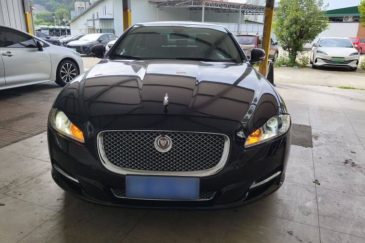 Used Jaguar XJ 2014 XJL 2.0T Two-Wheel-Drive Elegant Business Edition Front