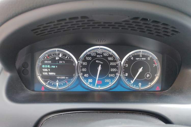 Used Jaguar XJ 2014 XJL 2.0T Two-Wheel-Drive Elegant Business Edition Instrument Cluster