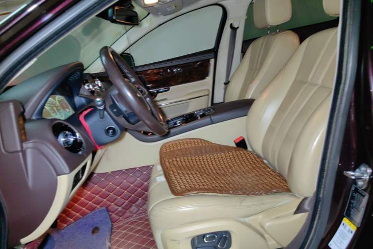 Used Jaguar XJ 2014 XJL 3.0 SC Two-Wheel-Drive Panoramic Business Edition Left Front Seat