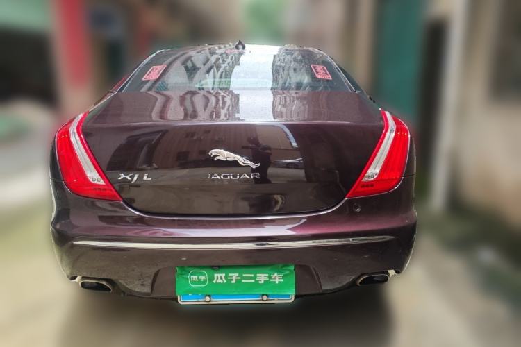 Used Jaguar XJ 2014 XJL 2.0T Two-Wheel-Drive Elegant Business Edition Rear